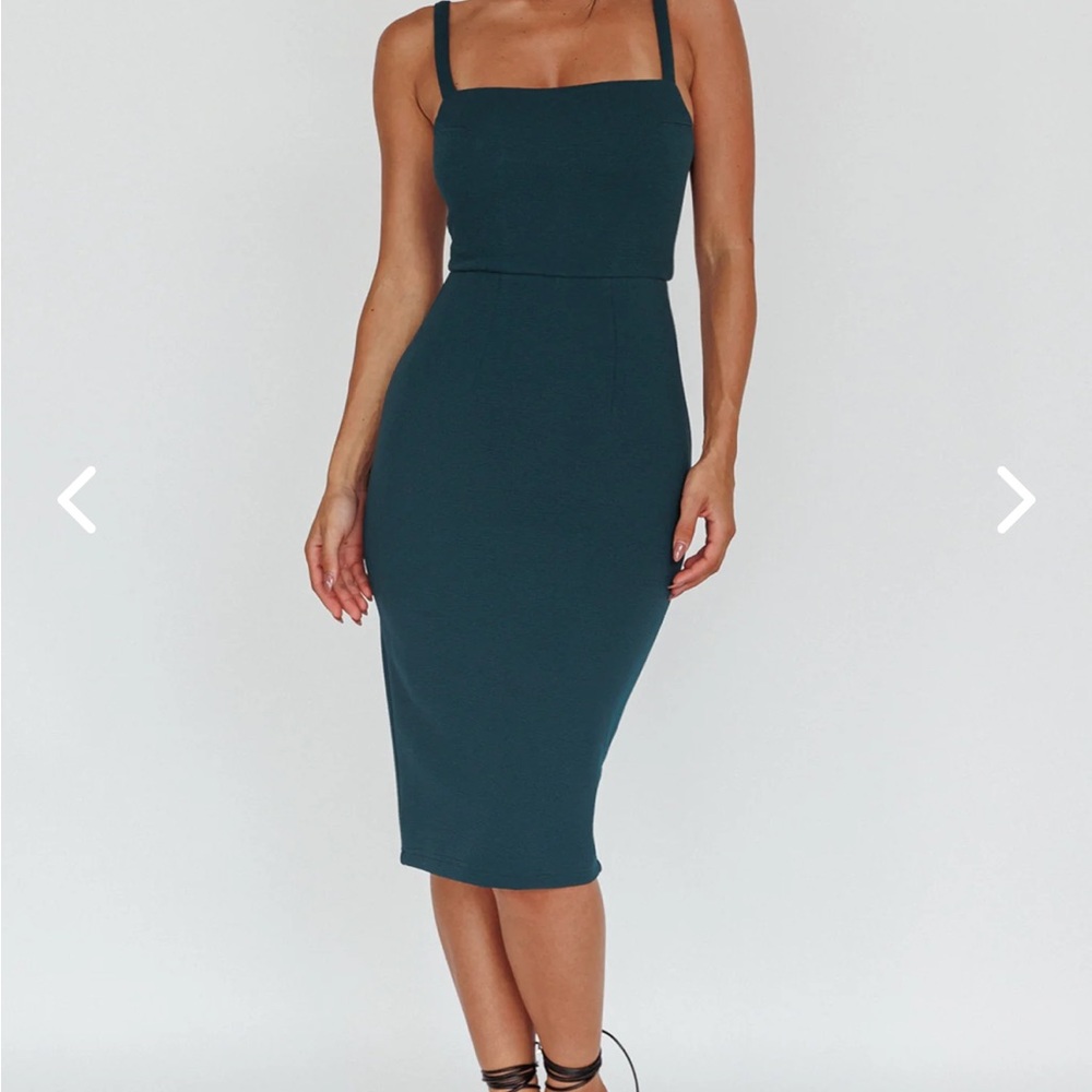 Selfie Leslie Elegant Teal Midi Dress